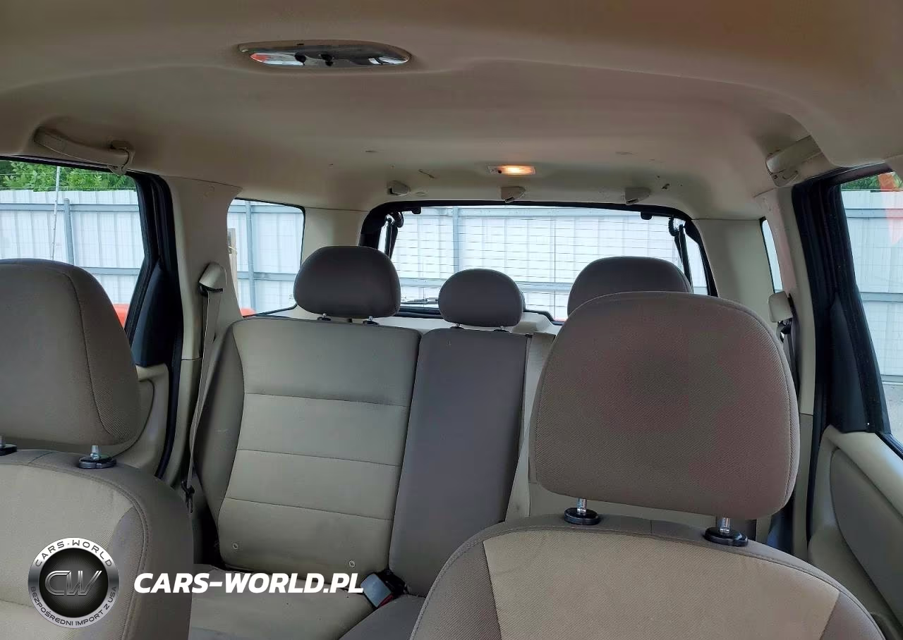 2005 Ford Escape Xls VIN:1FMYU02Z55KA93334 - 10