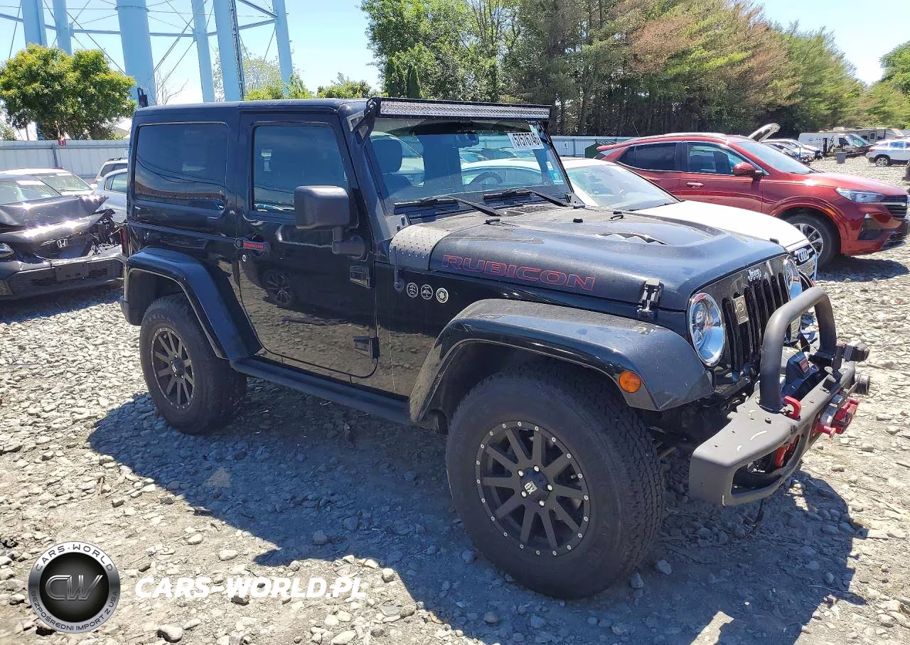 2015 Jeep Wrangler Altitude 4W VIN:1C4HJWCG3FL579553 - 4