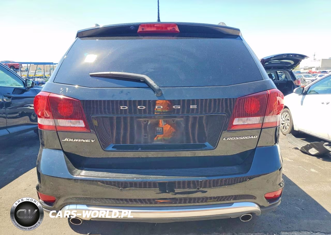2018 Dodge Journey Crossroad VIN:3C4PDCGG6JT252069 - 6