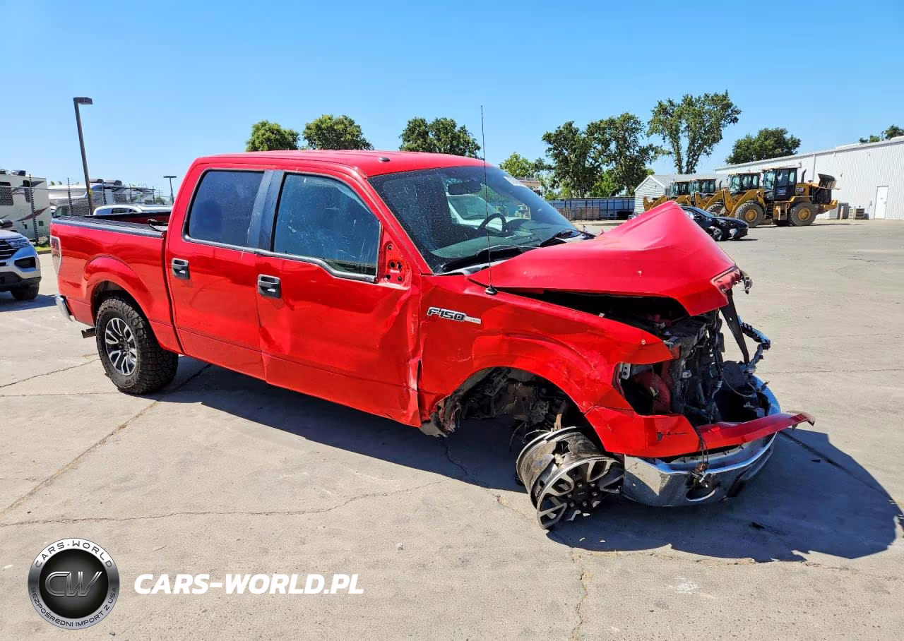 2013 Ford F150 Supercrew VIN:1FTFW1CF1DFB98962 - 4