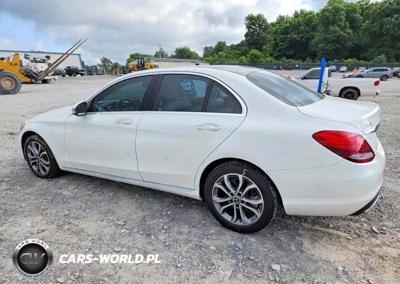 2017 Mercedes-Benz C 300 4Matic VIN:55SWF4KB8HU219542 - 2
