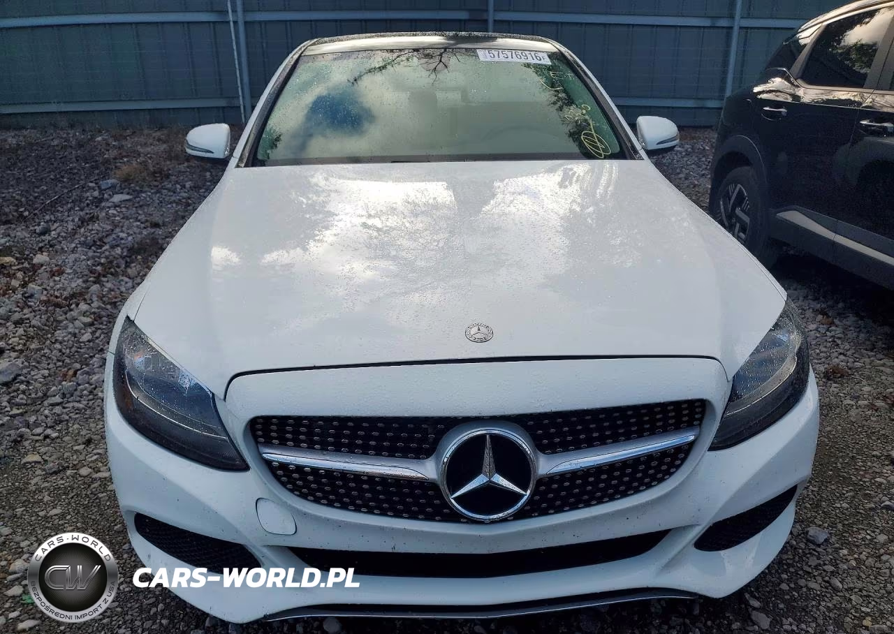 2017 Mercedes-Benz C 300 4Matic VIN:55SWF4KB8HU219542 - 5