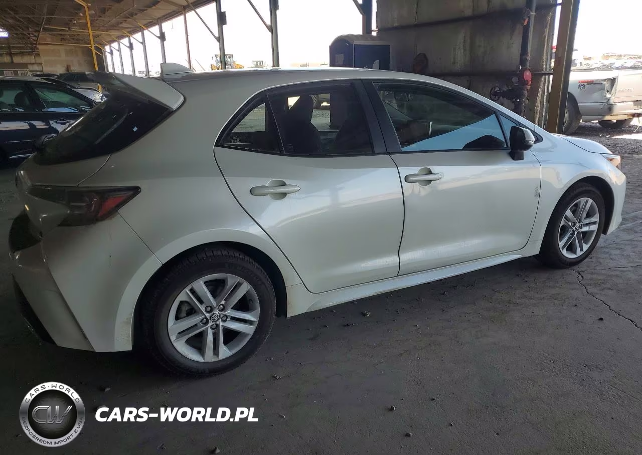 2019 Toyota Corolla Hatchback Se VIN:JTNK4RBE8K3072989 - 3