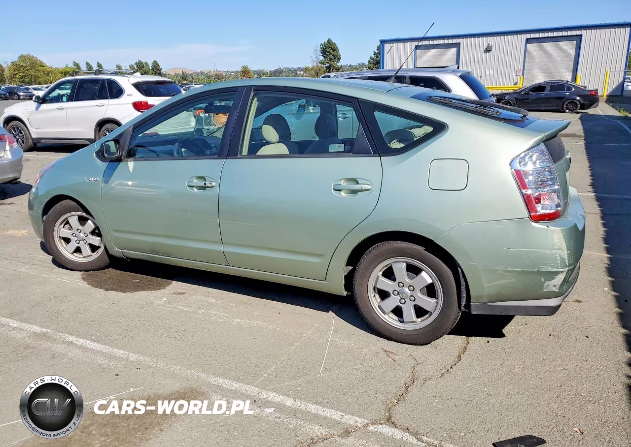2008 Toyota Prius Base VIN:JTDKB20U683435133 - 2
