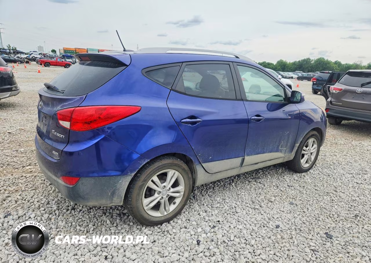 2013 Hyundai Tucson Gls VIN:KM8JUCAC5DU696349 - 3