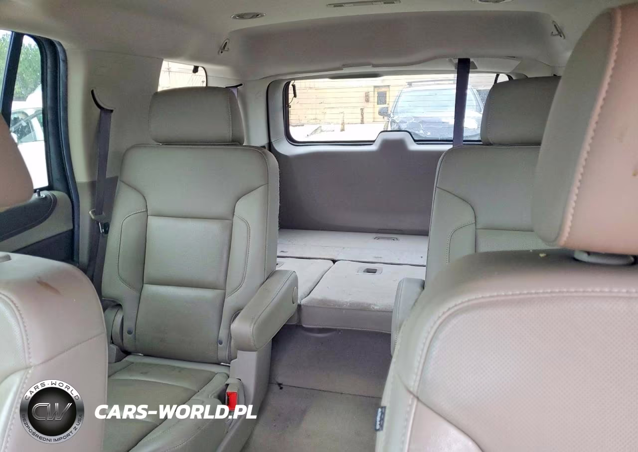 2019 Chevrolet Tahoe K1500 Premier VIN:1GNSKCKC9KR320757 - 10