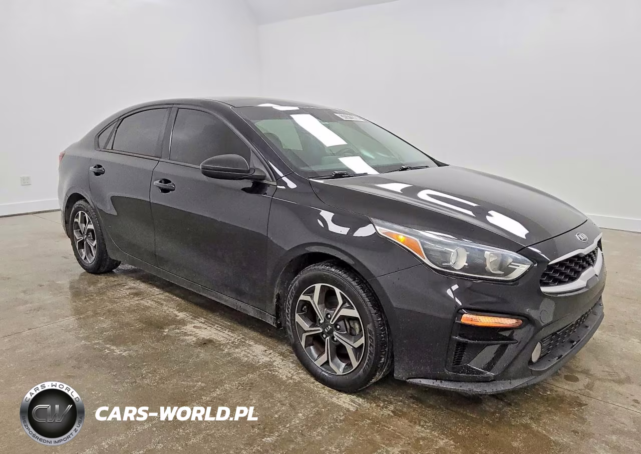 2019 Kia Forte Lxs VIN:3KPF24ADXKE017590 - 4