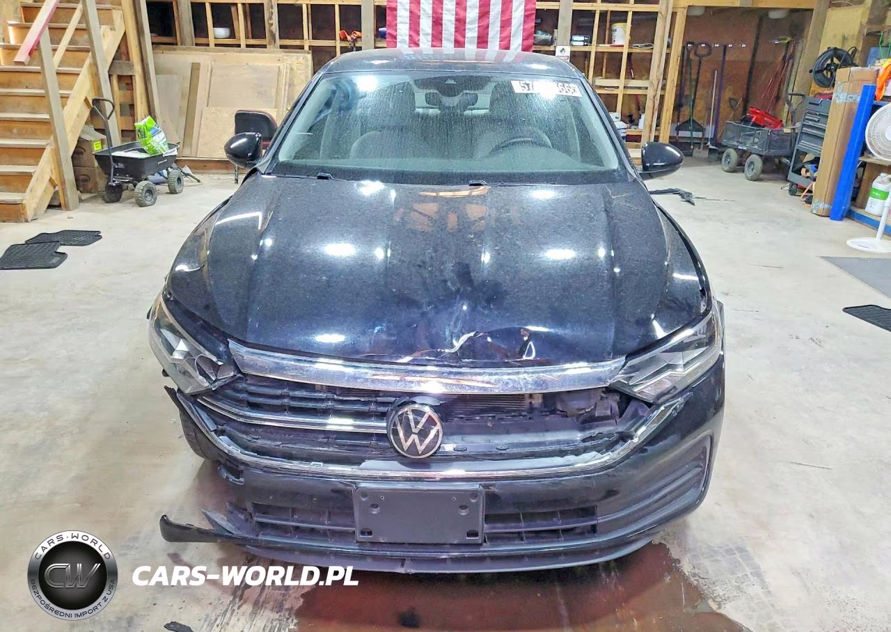 2024 Volkswagen Jetta S VIN:3VW5M7BU5RM080650 - 5