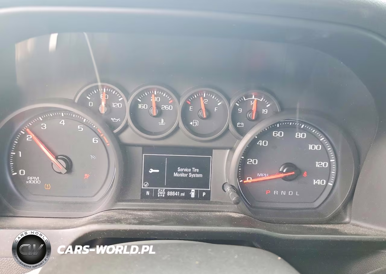 2020 Chevrolet Silverado K1500 Trail Boss Custom VIN:3GCPYCEFXLG117350 - 9