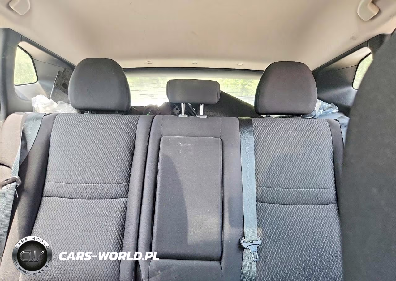 2020 Nissan Rogue Sport S VIN:JN1BJ1CV1LW548421 - 10