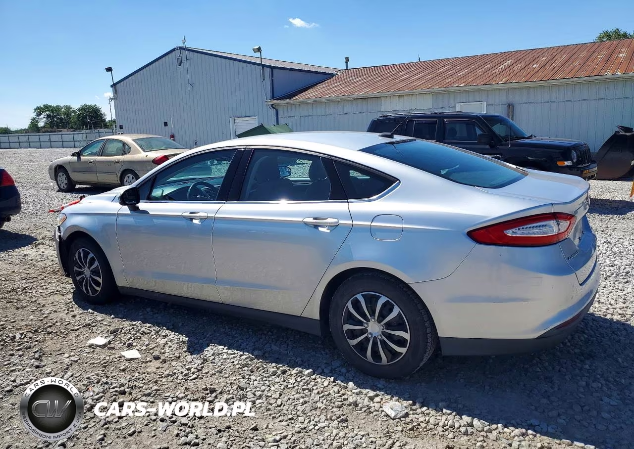 2013 Ford Fusion S VIN:3FA6P0G77DR189993 - 2