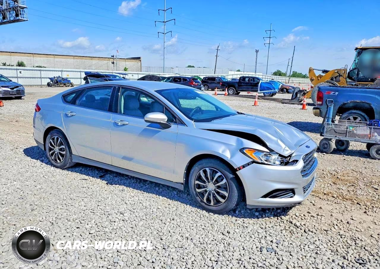 2013 Ford Fusion S VIN:3FA6P0G77DR189993 - 4