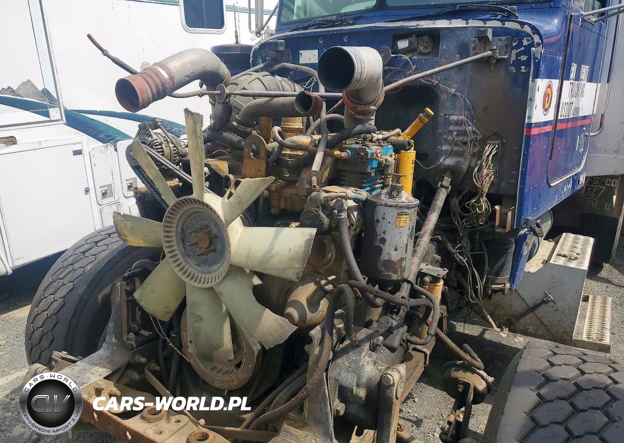 1989 Peterbilt 357 - Yard Truck VIN:1XPALB0X6KN284176 - 7