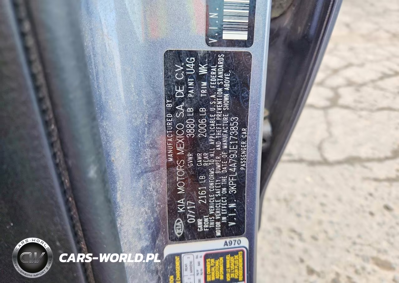 2018 Kia Forte S VIN:3KPFL4A79JE173853 - 13