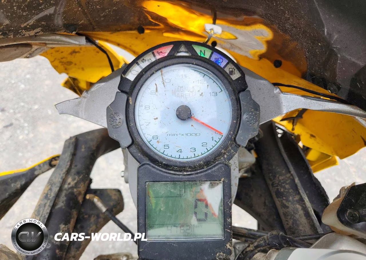 2003 Ducati 749 Biposto VIN:ZDM1UB3S73B002830 - 7