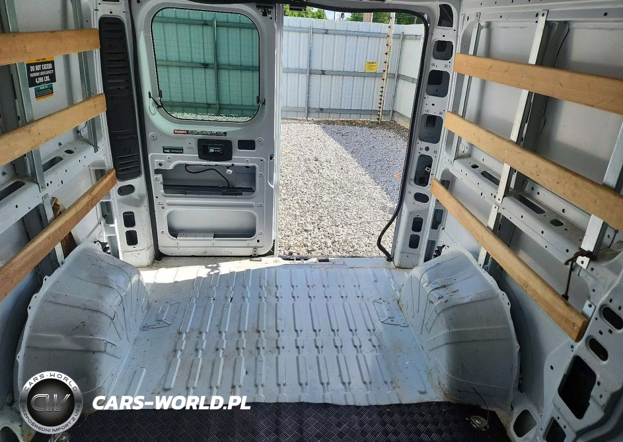 2025 Ram Promaster 2500 2500 Standard VIN:3C6LRVVG5SE524462 - 10