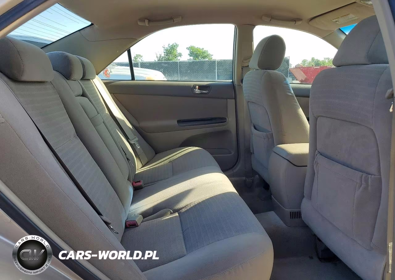 2005 Toyota Camry Le VIN:4T1BE32KX5U435274 - 10