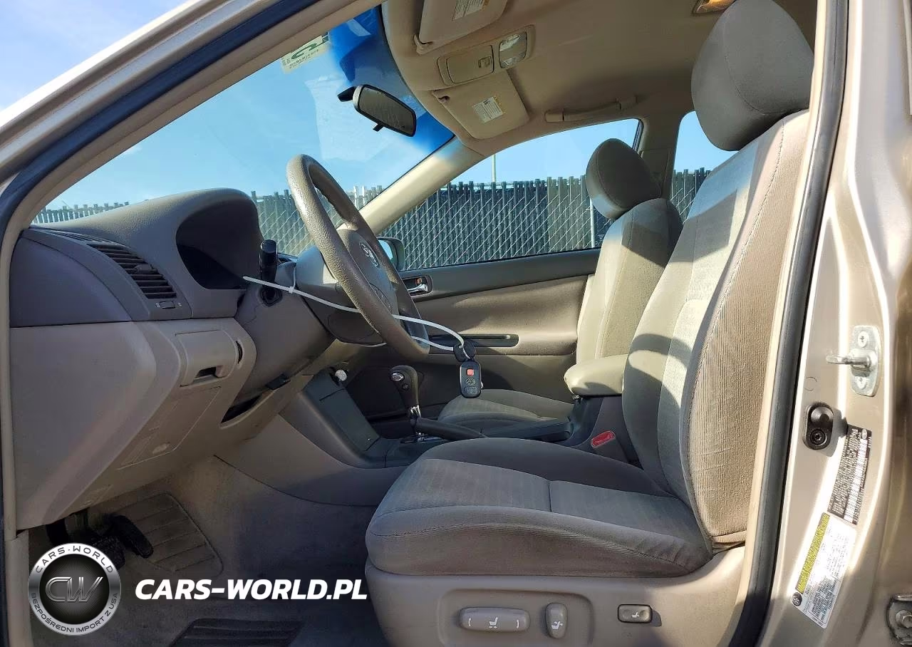 2005 Toyota Camry Le VIN:4T1BE32KX5U435274 - 7