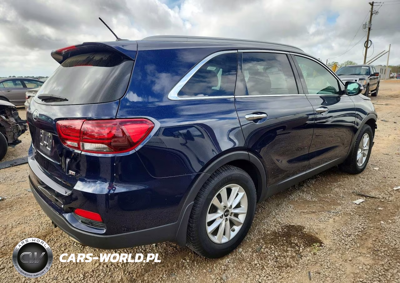 2020 Kia Sorento Lx VIN:5XYPG4A33LG667170 - 3