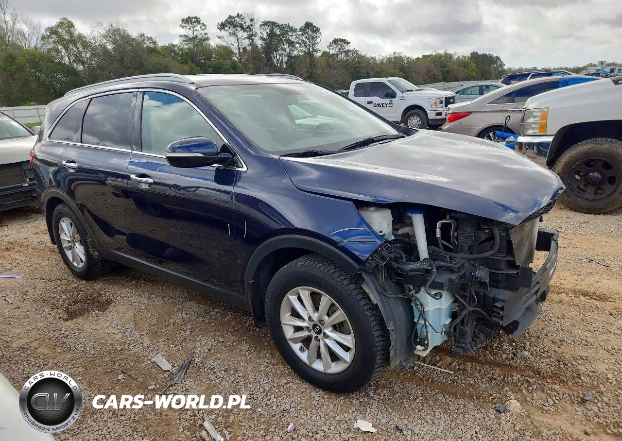 2020 Kia Sorento Lx VIN:5XYPG4A33LG667170 - 4