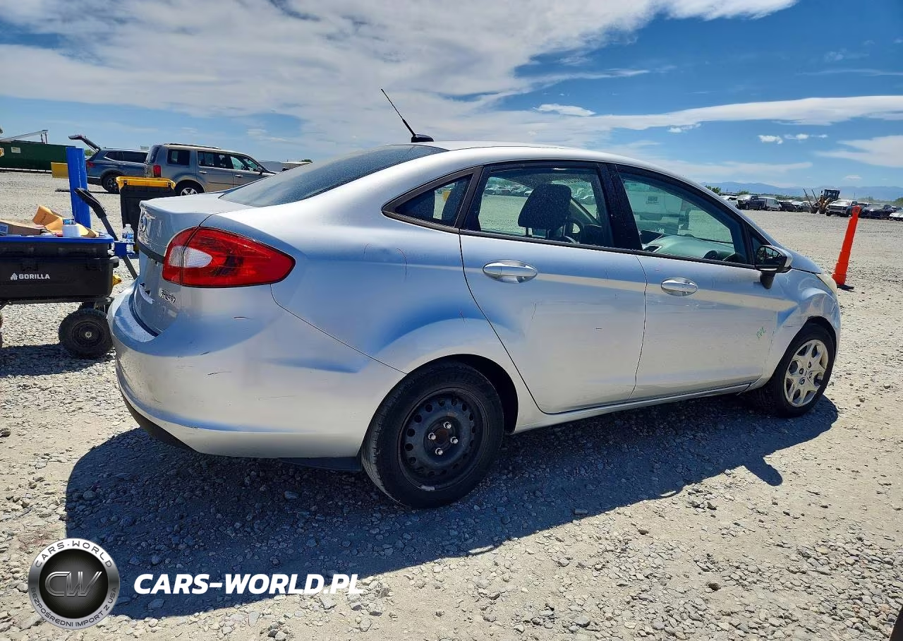 2011 Ford Fiesta Se VIN:3FADP4BJ0BM226281 - 3