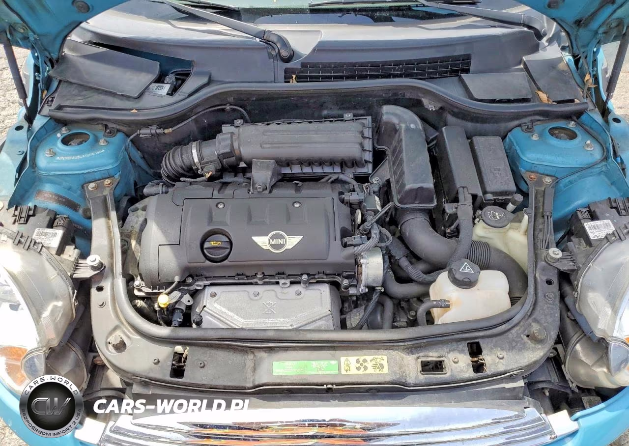 2010 Mini Cooper VIN:WMWMF3C54ATU76189 - 11