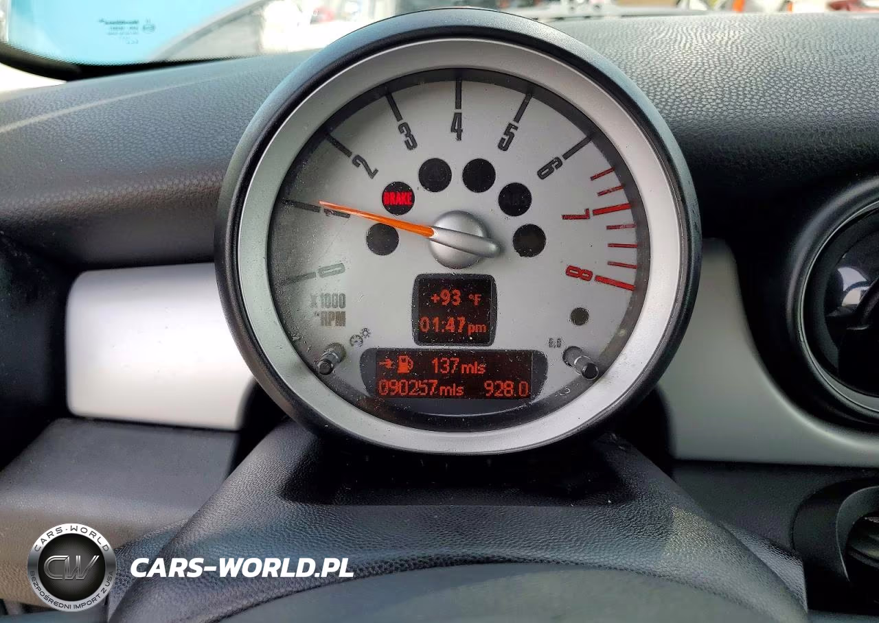 2010 Mini Cooper VIN:WMWMF3C54ATU76189 - 9