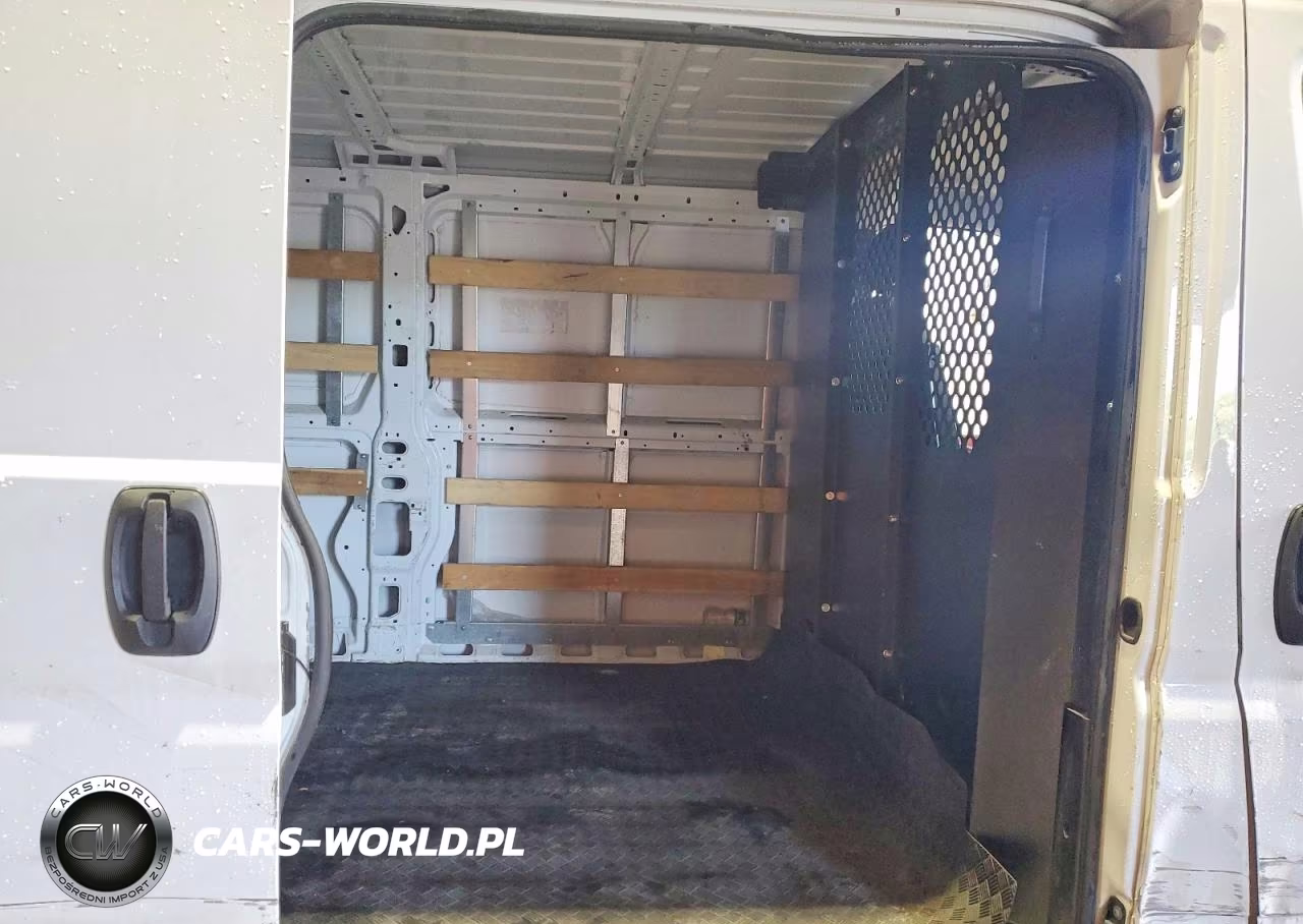 2025 Ram Promaster 2500 2500 Standard VIN:3C6LRVVG8SE526853 - 11