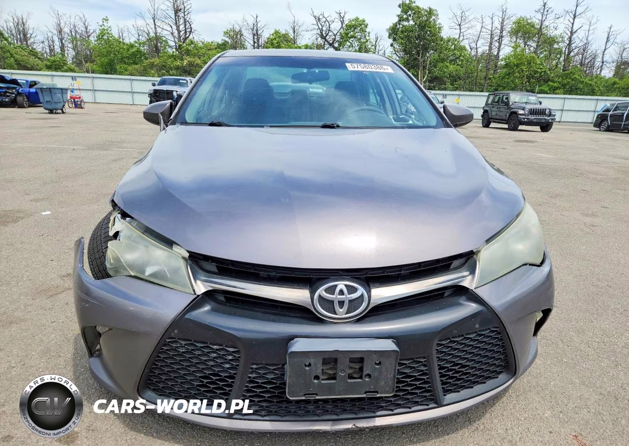 2015 Toyota Camry Xse VIN:4T1BF1FK7FU481299 - 5
