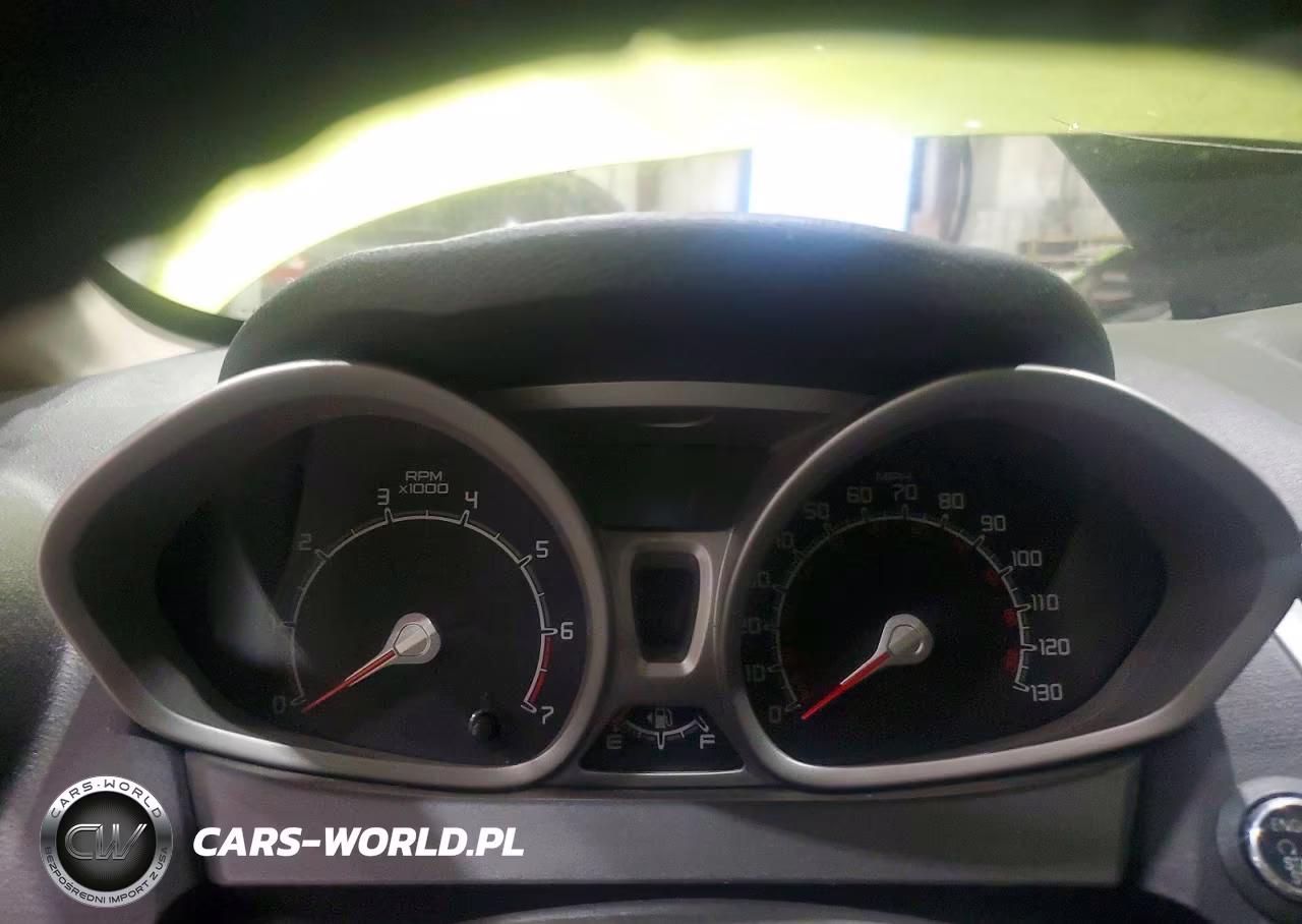 2011 Ford Fiesta Sel VIN:3FADP4CJ8BM144944 - 9