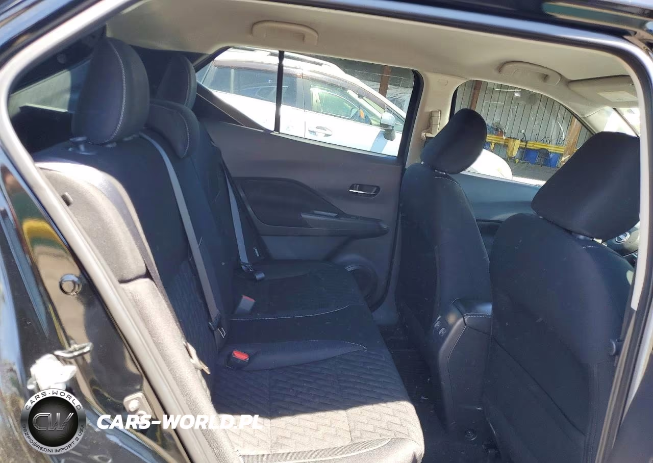 2022 Nissan Kicks Sv VIN:3N1CP5CV6NL475159 - 10