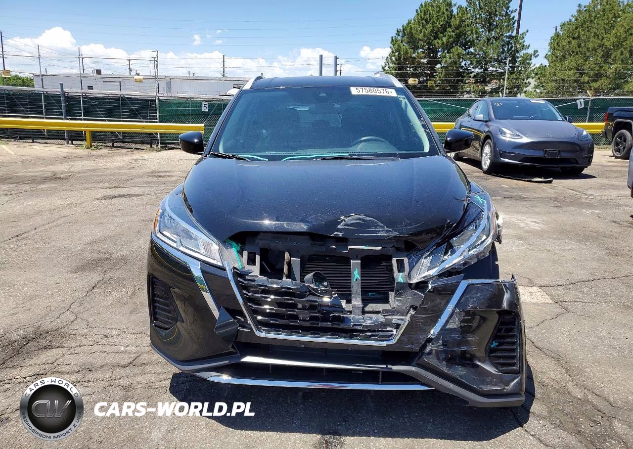 2022 Nissan Kicks Sv VIN:3N1CP5CV6NL475159 - 5
