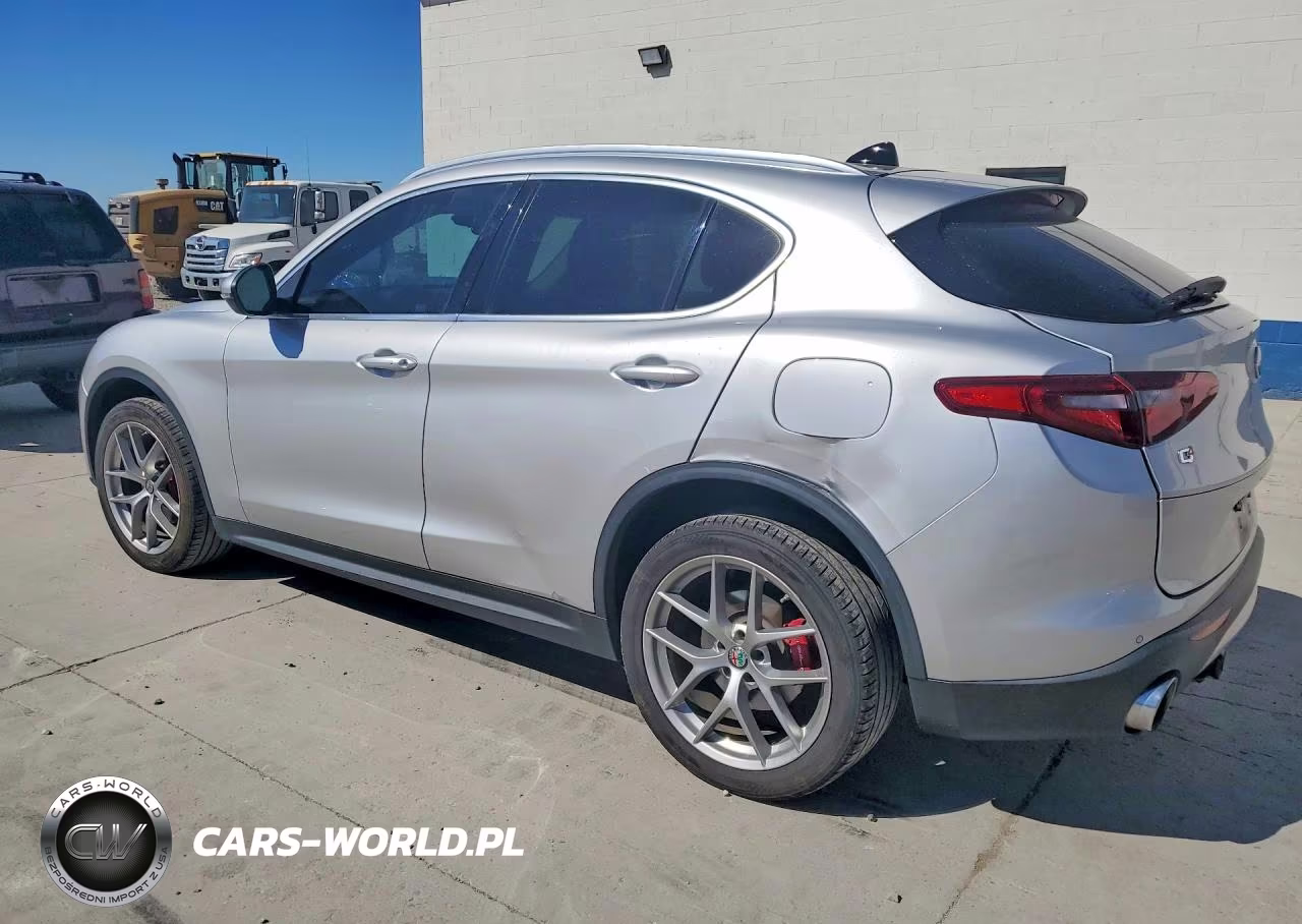2018 Alfa Romeo Stelvio Ti VIN:ZASFAKBN1J7B97630 - 2