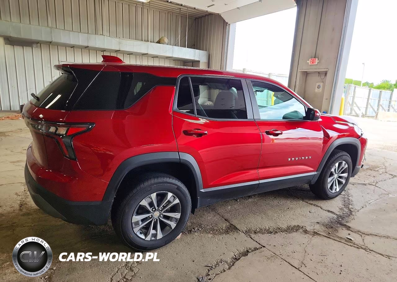 2026 Chevrolet Equinox Lt VIN:3GNAXPEG2TL297513 - 3