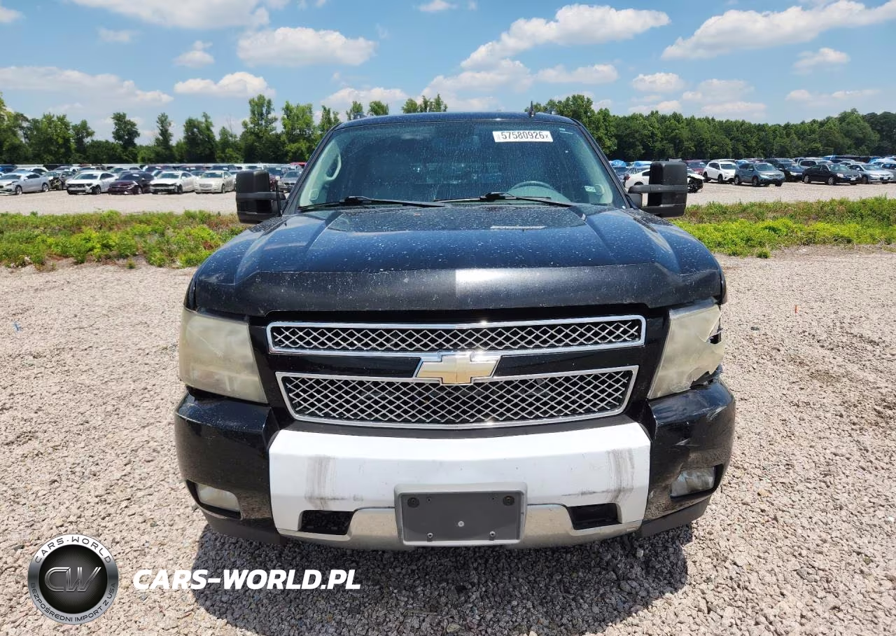 2011 Chevrolet Avalanche Lt VIN:3GNTKFE32BG331195 - 5