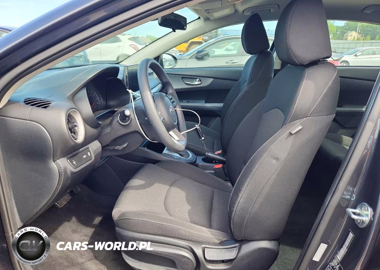 2020 Kia Forte Lxs VIN:3KPF24AD7LE255057 - 7