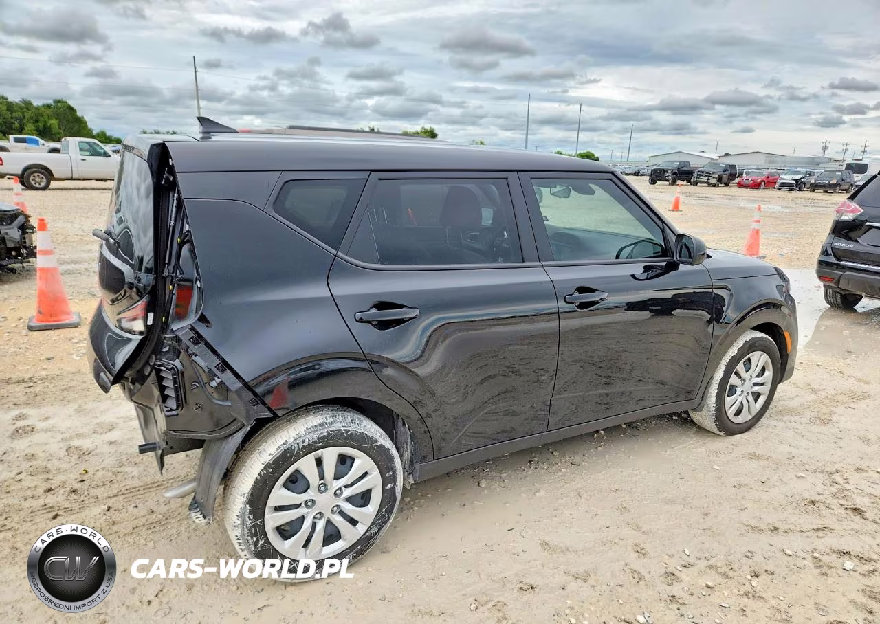 2025 Kia Soul Lx VIN:KNDJ23AU8S7943426 - 3