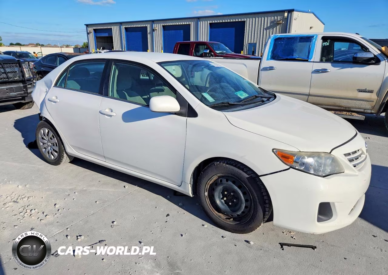 2013 Toyota Corolla Le VIN:2T1BU4EE5DC087656 - 4