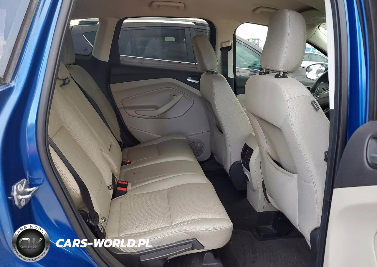 2019 Ford Escape Se VIN:1FMCU0GD1KUA50357 - 10