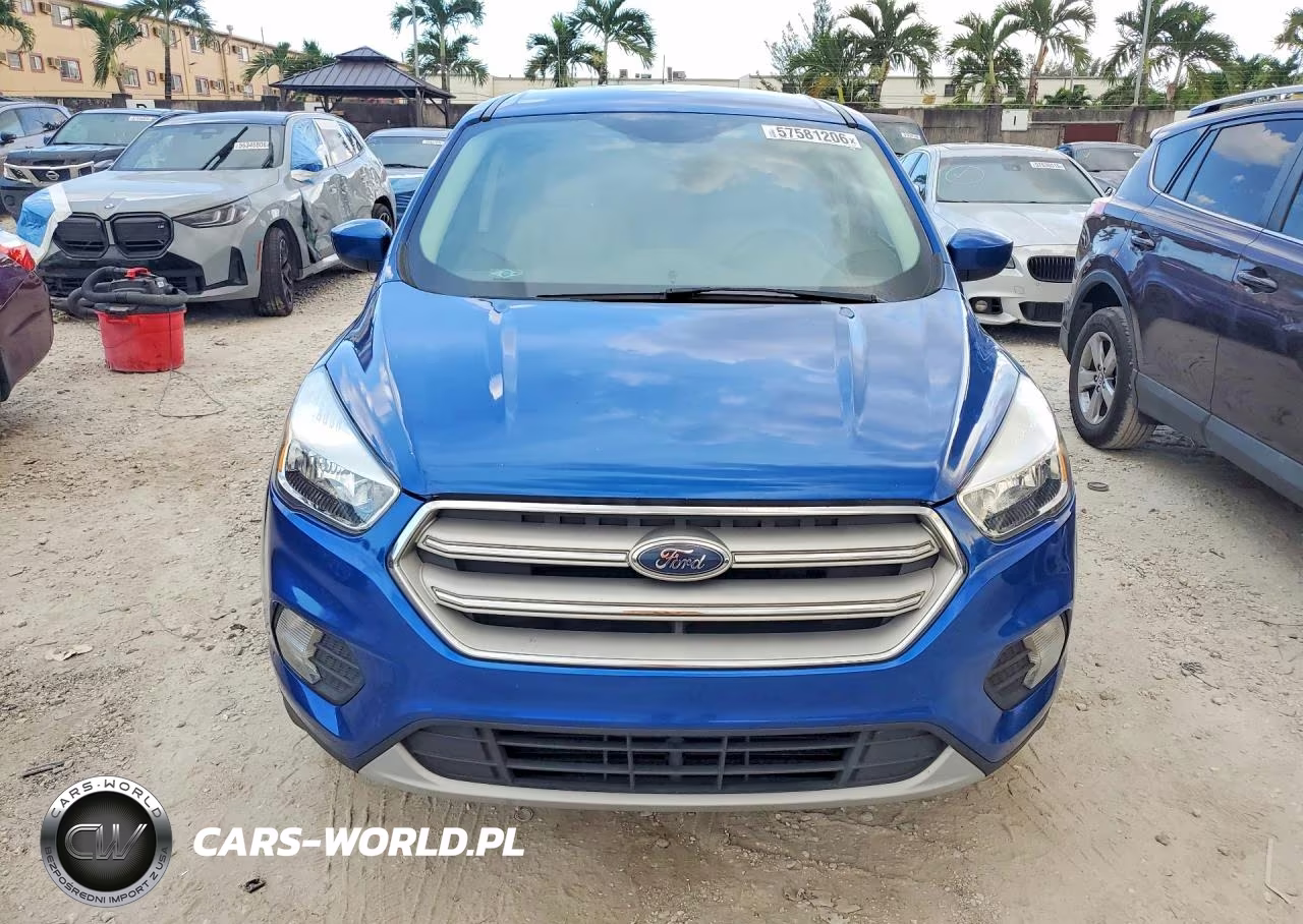 2019 Ford Escape Se VIN:1FMCU0GD1KUA50357 - 5