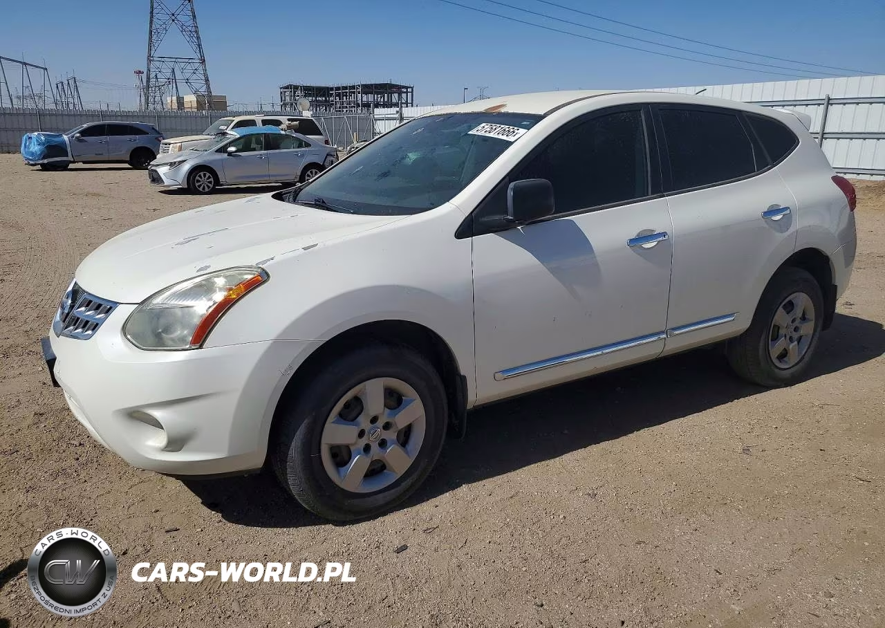 2013 Nissan Rogue S – zdjęcie 1 z 12