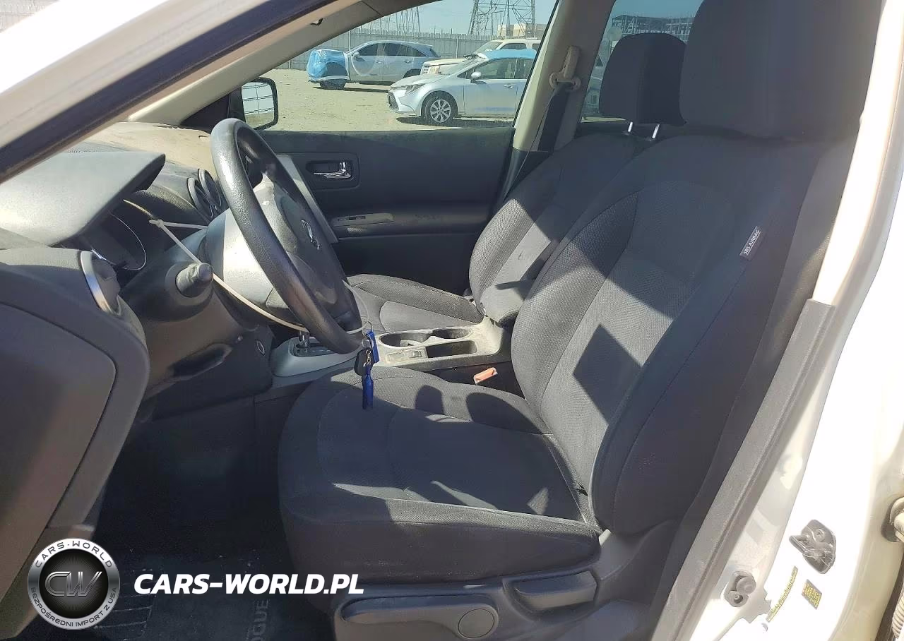 2013 Nissan Rogue S VIN:JN8AS5MT4DW545769 - 7