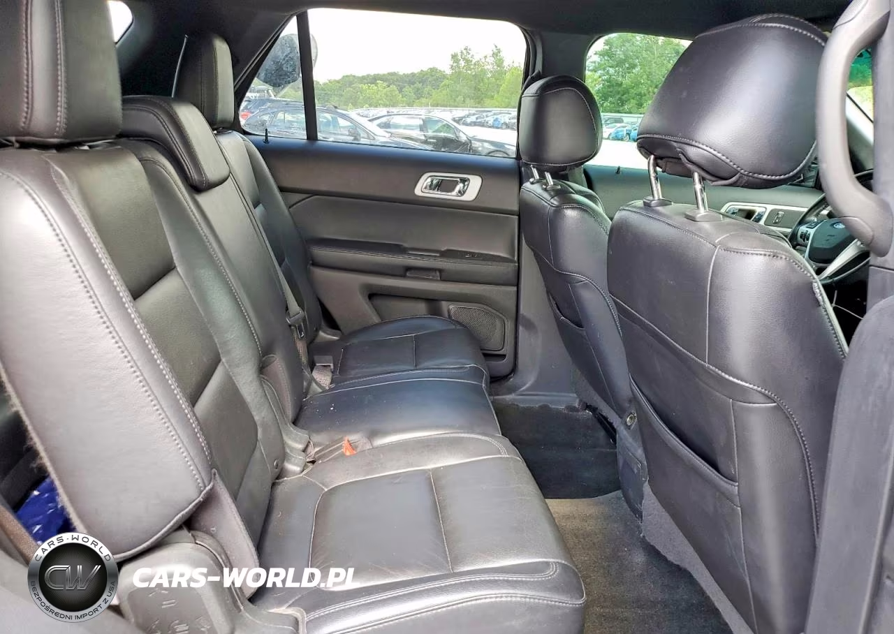 2012 Ford Explorer Xlt VIN:1FMHK7D82CGA12745 - 11