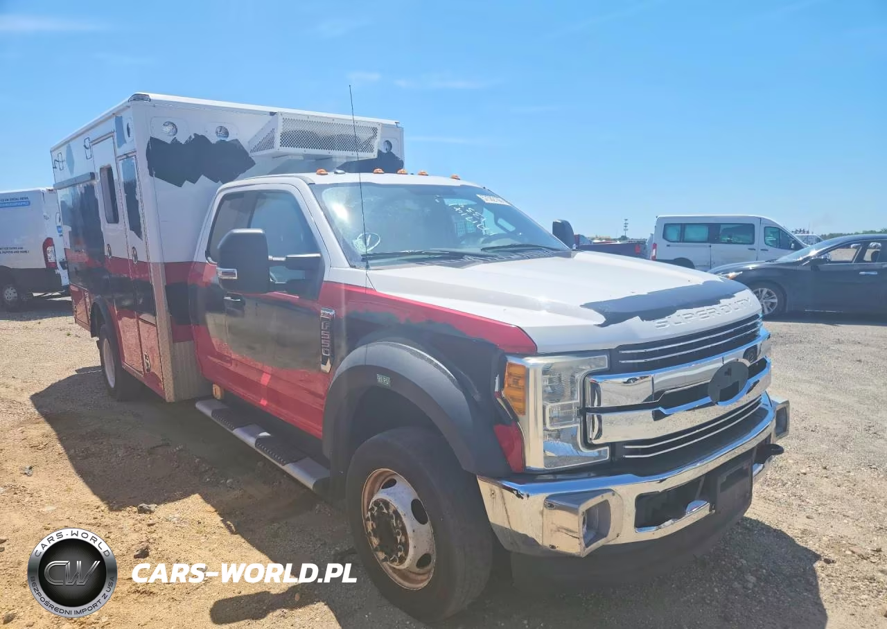 2017 Ford F550 Super Duty VIN:1FD0X5HT2HED81058 - 4