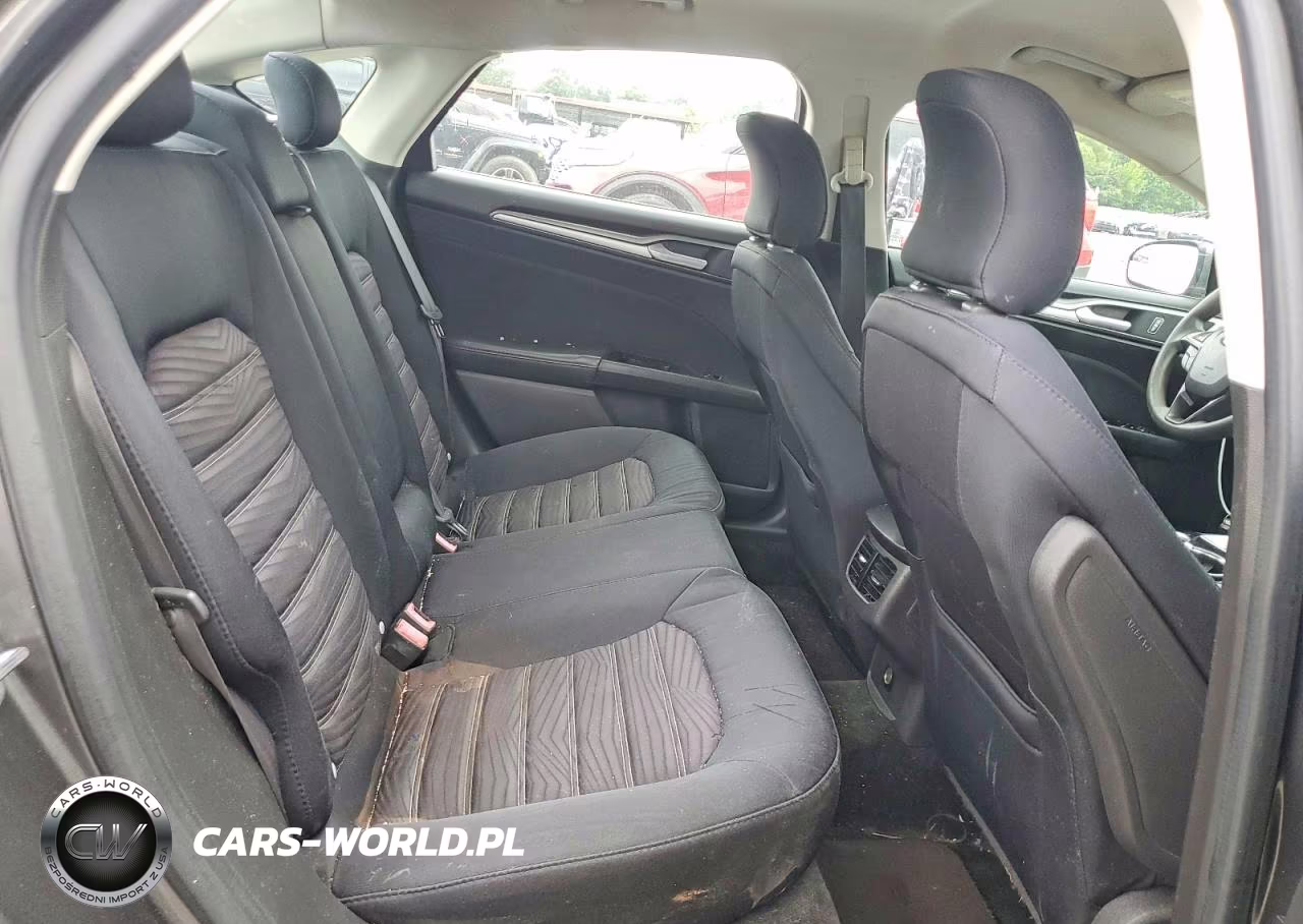 2016 Ford Fusion Se VIN:3FA6P0H70GR140279 - 10