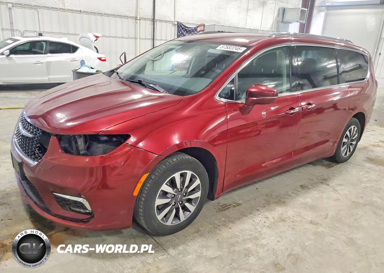 2021 Chrysler Pacifica Touring L