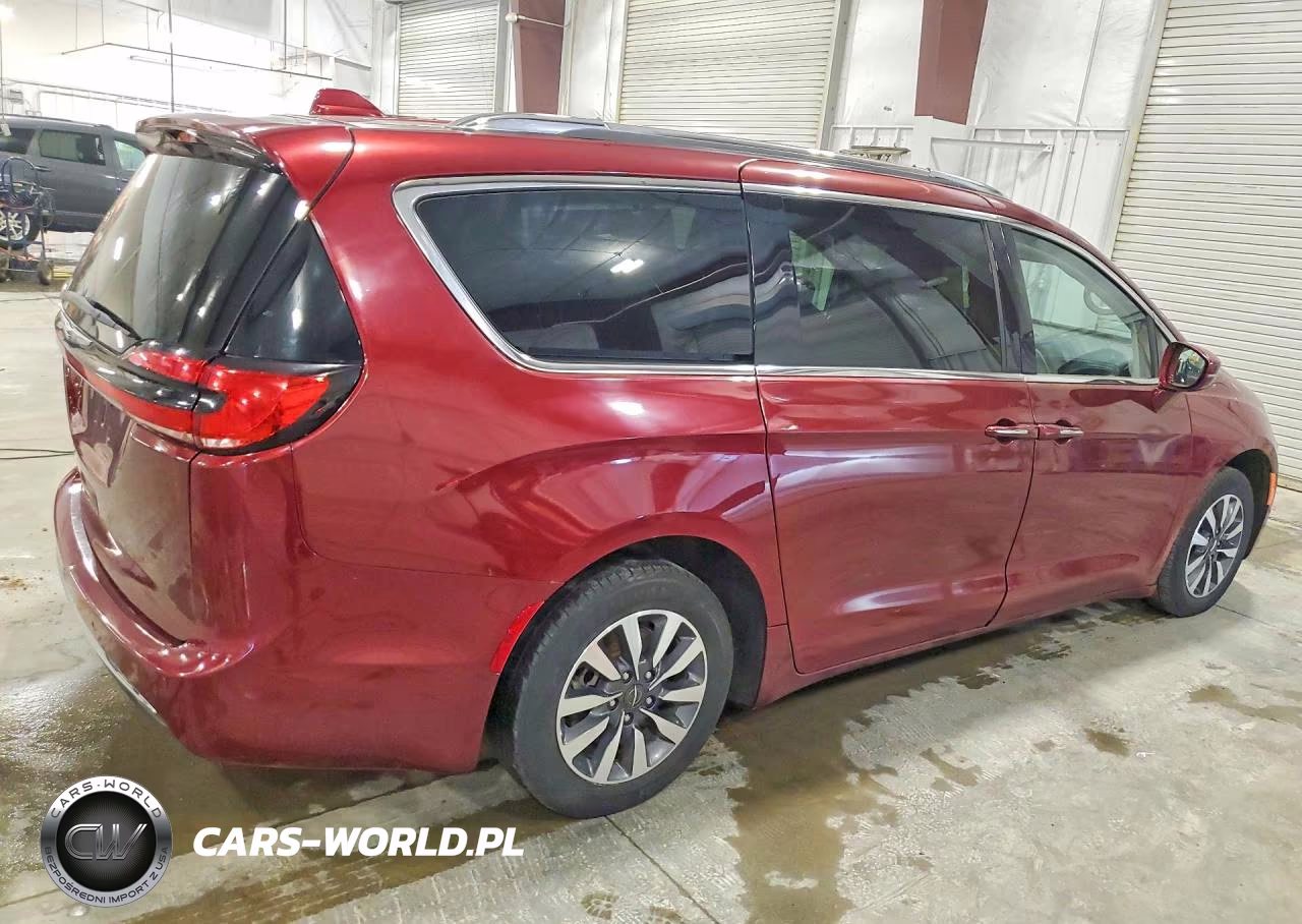 2021 Chrysler Pacifica Touring L VIN:2C4RC1BG3MR512541 - 3