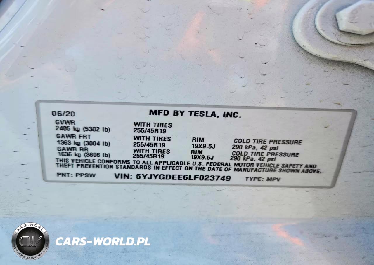 2020 Tesla Model Y VIN:5YJYGDEE6LF023749 - 13