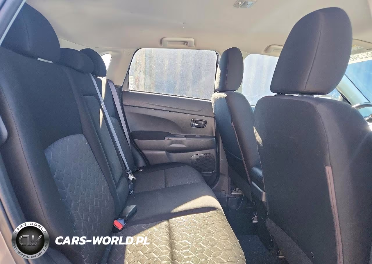 2020 Mitsubishi Outlander Sport Es VIN:JA4AR3AU6LU025120 - 11