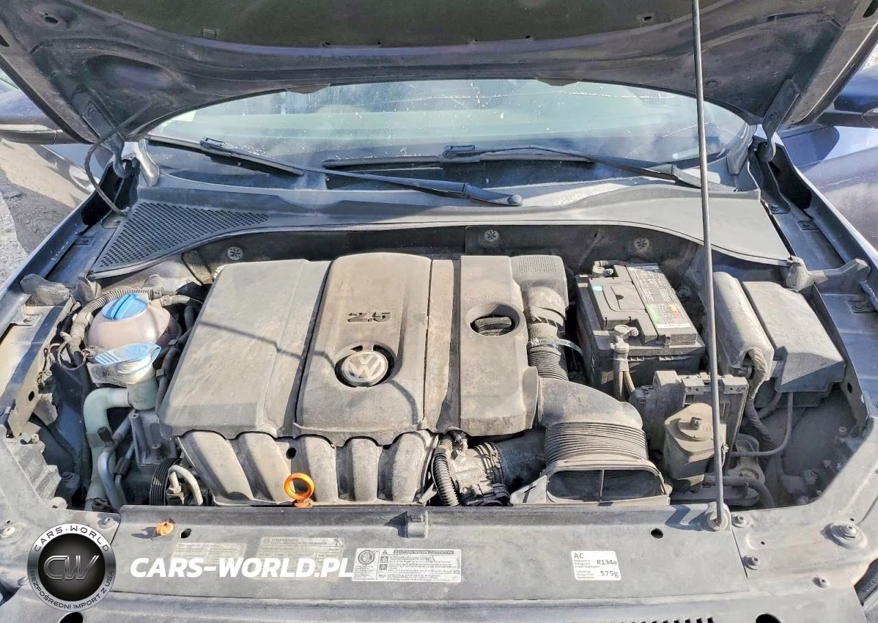 2012 Volkswagen Passat S VIN:1VWAH7A34CC069076 - 11